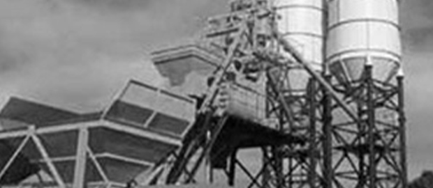 Concrete pump West Heath